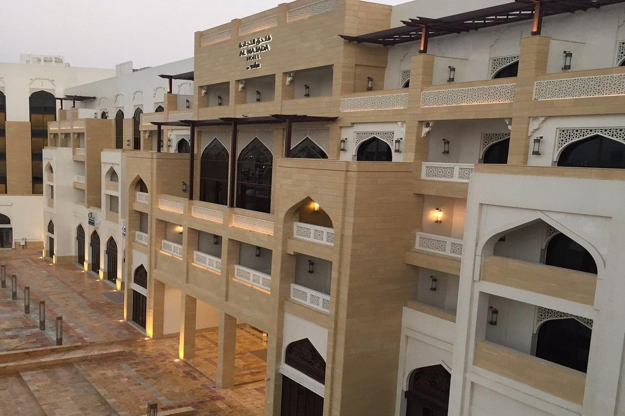 Al Najada Hotel Apartments By Oaks Doha Eksteriør bilde