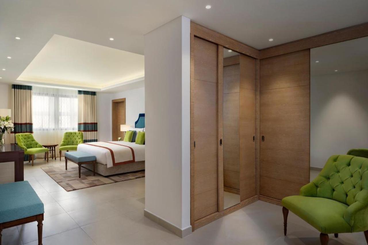 Al Najada Hotel Apartments By Oaks Doha Eksteriør bilde
